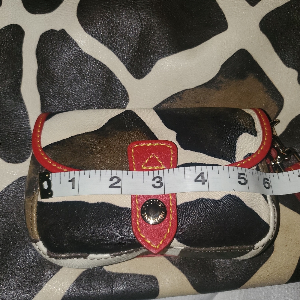 Dooney & Bourke Giraffe and Red Large Tote - Picture 13 of 14